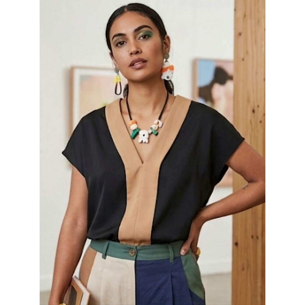 Gomorn Large Black Tan Contrast V-Neck Blouse Short Cap Sleeve Chic Top Casual X
